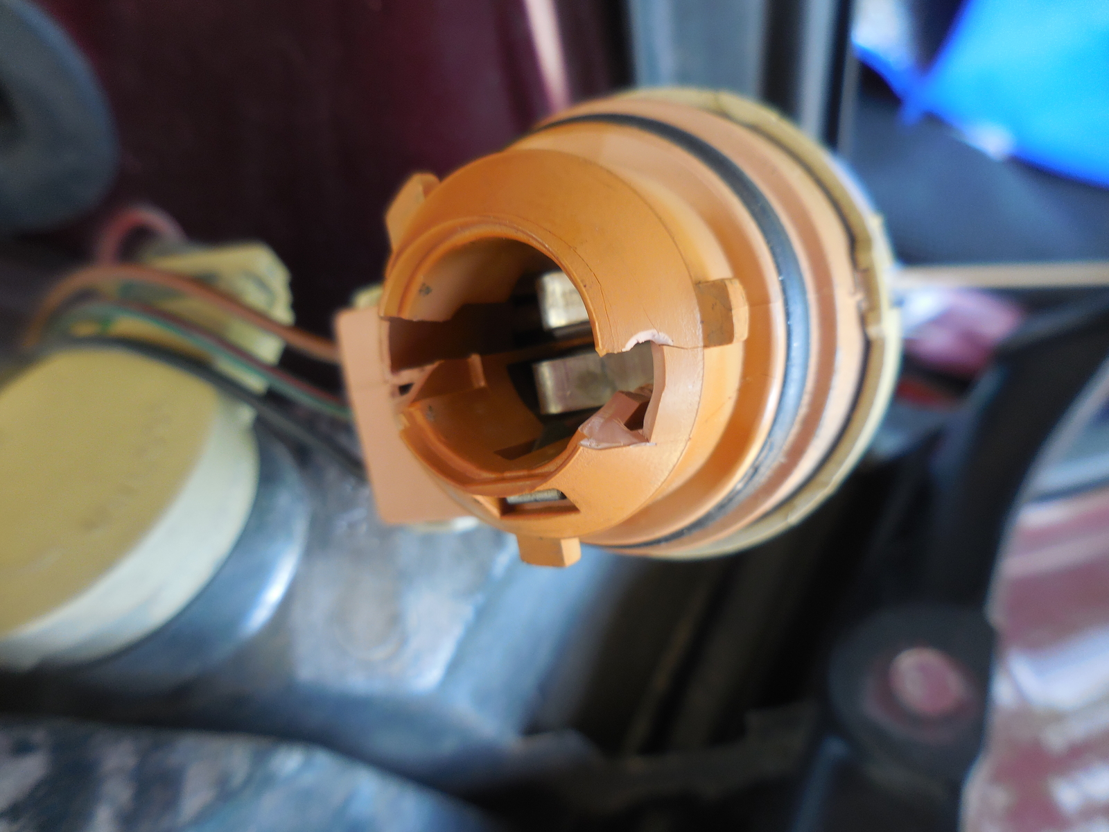 Nice Rear Tail Light Socket for Ford Falcon AU BA BF Sedan Wagon Ute