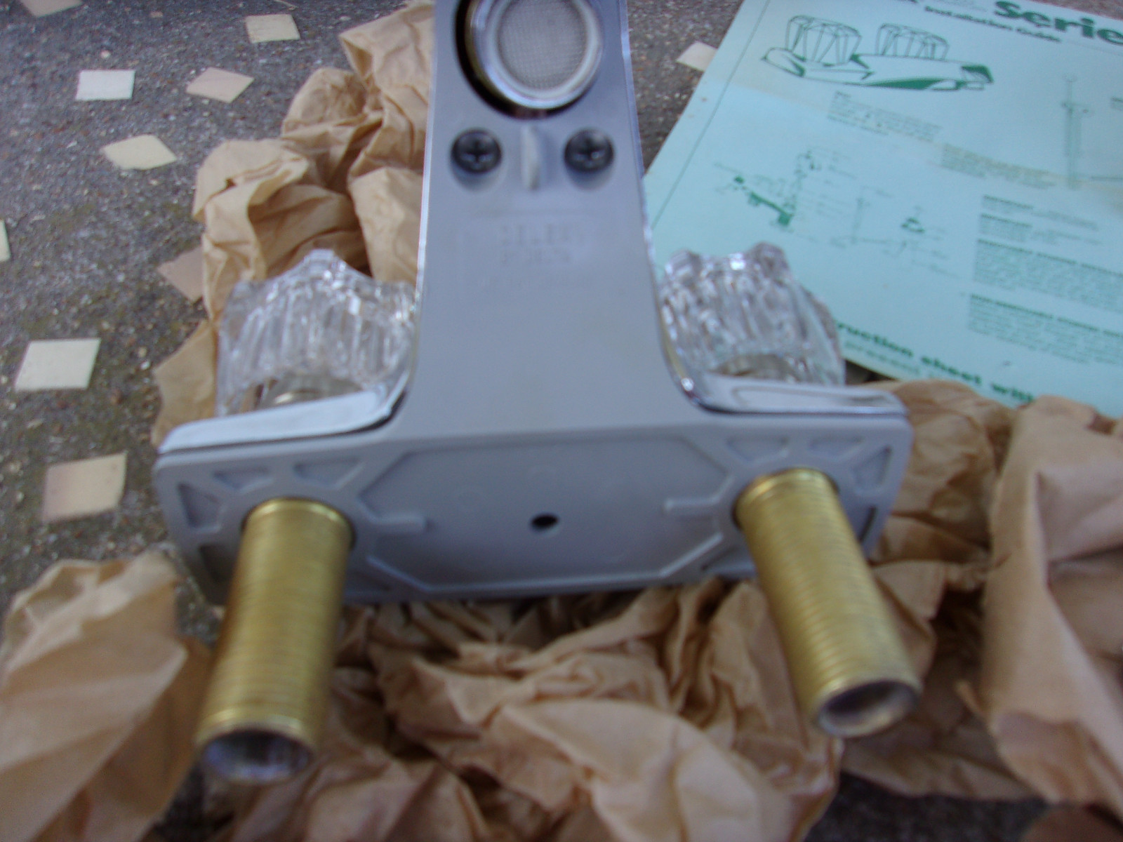 Delta Brass Double Handle Bathroom Lavatory Faucet NOS In Box Classic 1970s