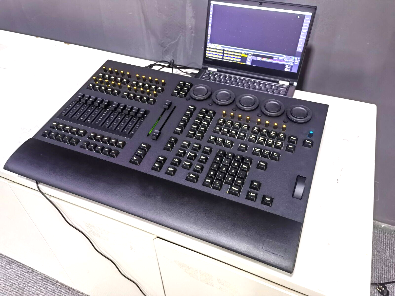 M3 command wing dj stage lighting controller dmx console