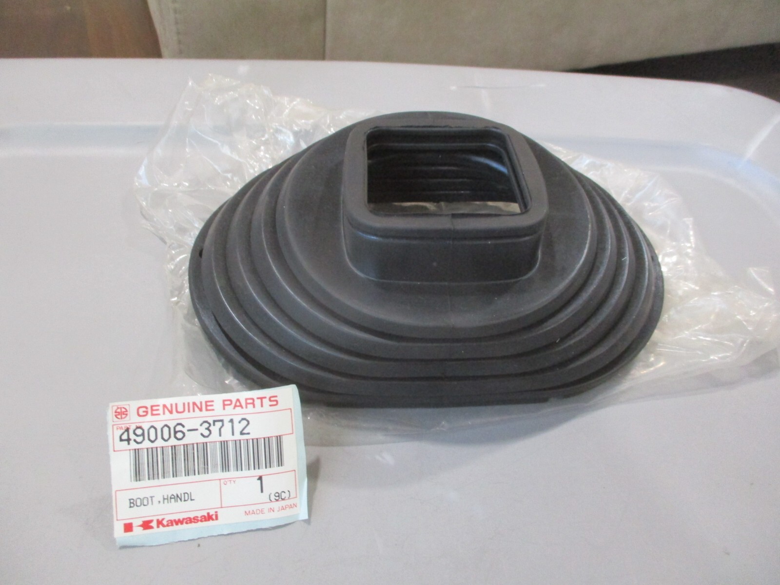 手羽先 確認用 NOS Kawasaki OEM Boot Handle 1989-1992 JB650 Jet Mate 49006