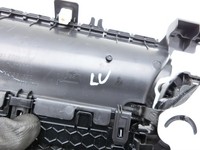 Tesla Model 3 Perf 20-23 Luftdusche Luftkanal Lüftung Vorne Links Tesla Model 3 Perf 20-23 18.04.2023 1807437-00-A... Vorschau 8