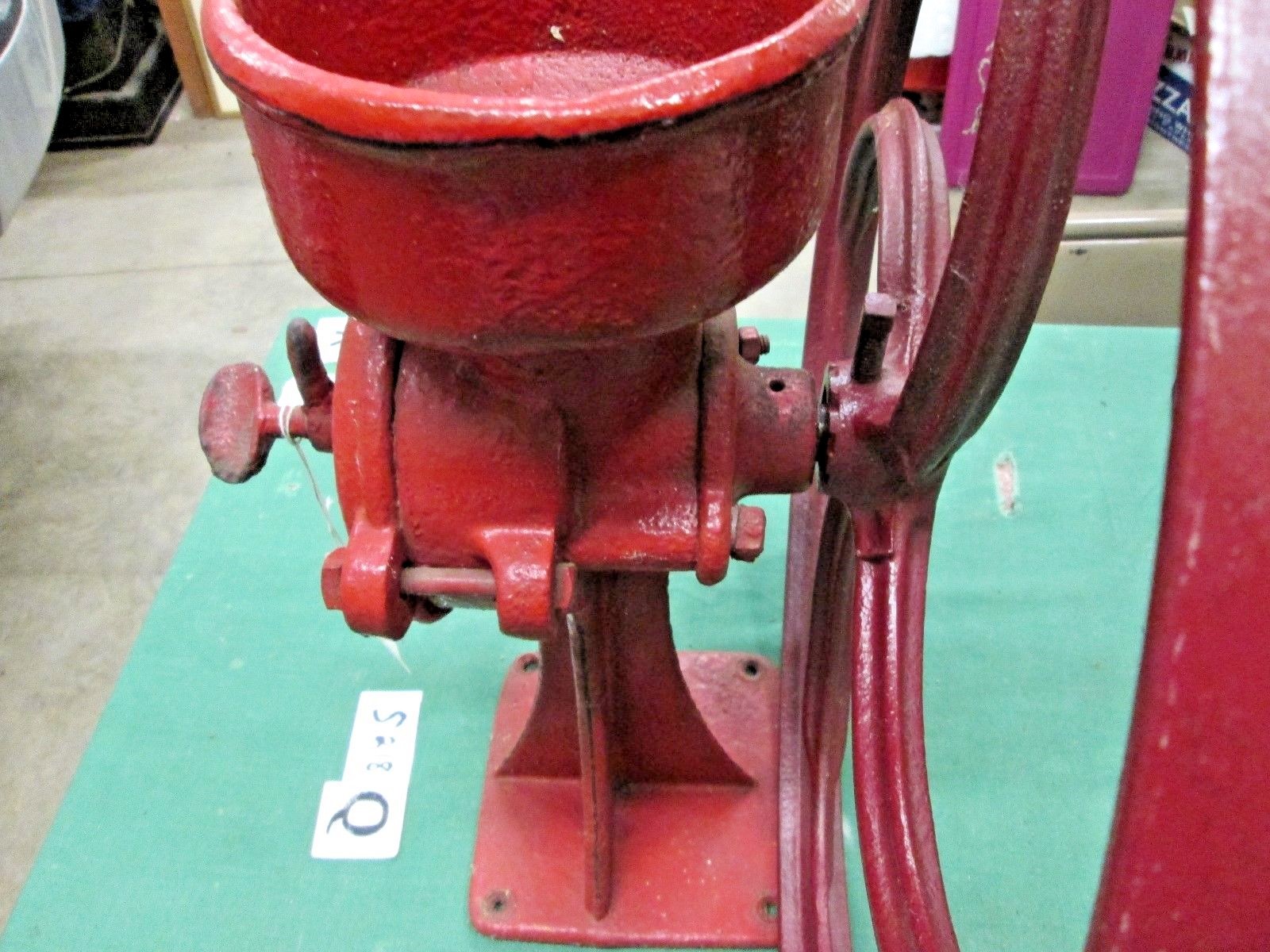 ANTIQUE CAST IRON COFFEE BEAN GRINDER