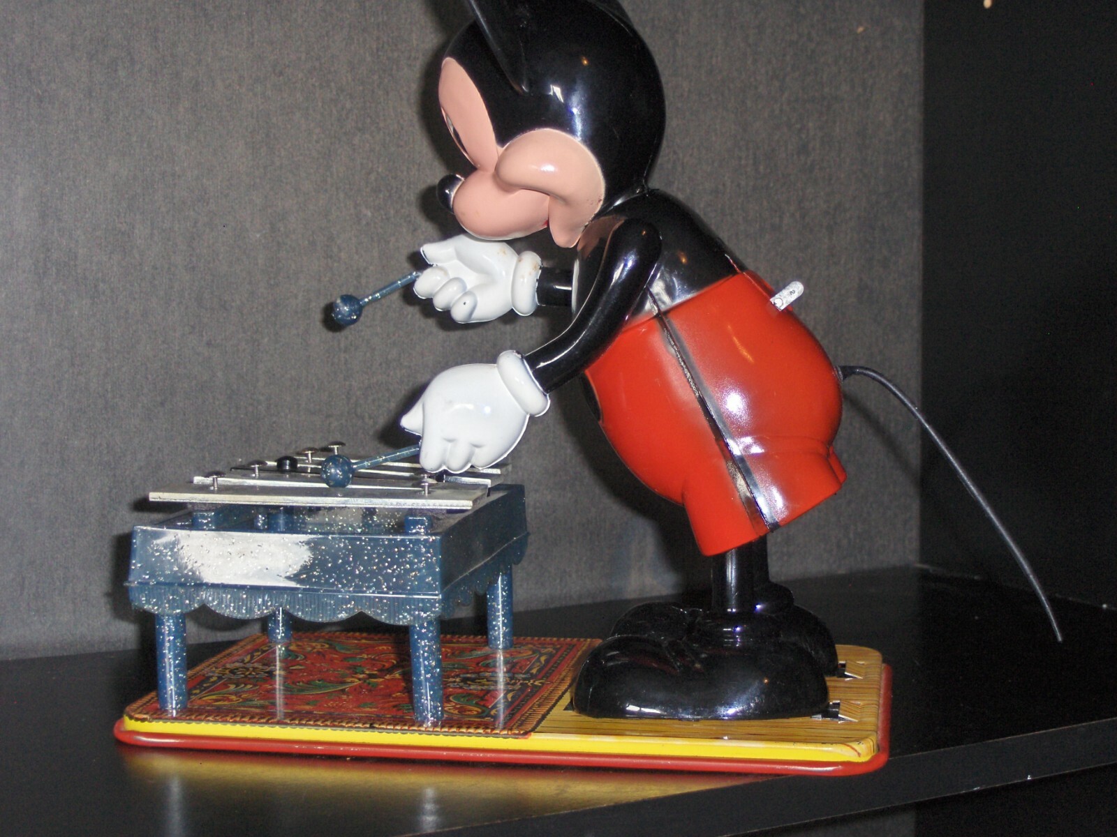1950's US Made Marx Mickey Mouse The Musician Xylophone Player Wind Up W/ OB NMC