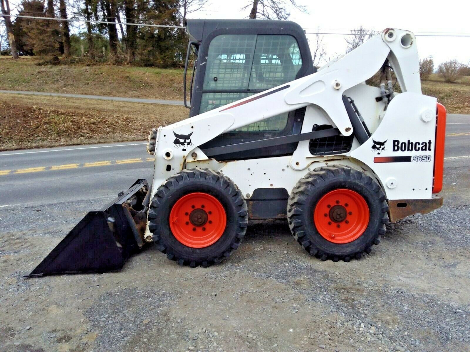 2011 BOBCAT S650 SKID STEER LOADER, HIGH FLOW HYDRAULICS, 1945 HOURS, EROPS