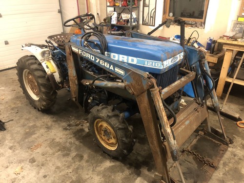 Ford 1210 4WD Tractor