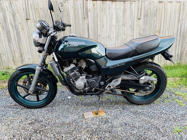 Honda cb250f jade