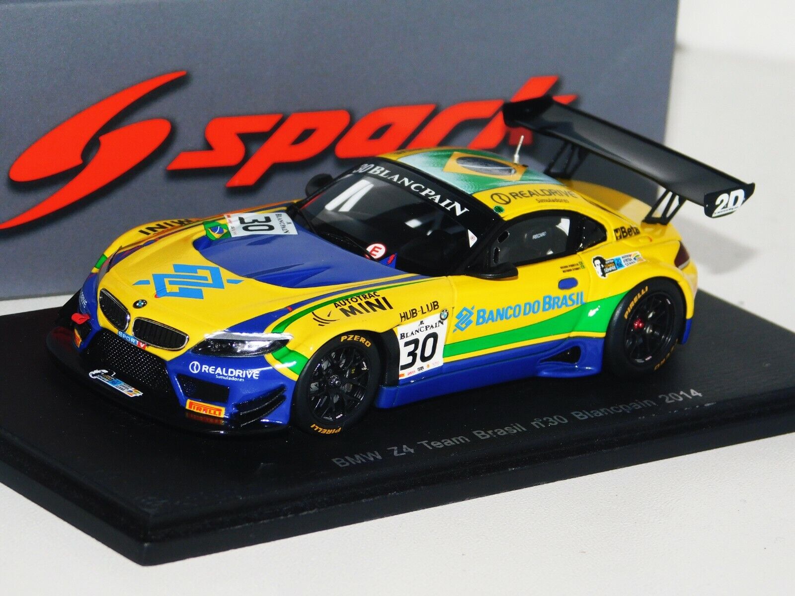 BMW Z4 TEAM BRASIL #30 N. PIQUET JR / STUMPF BLANCPAIN 2014 SPARK SP050 1:43 BMW Z4 TEAM BRASIL #30 N. PIQUET JR / STUMPF BLANCPAIN 2014 SPARK SP050 1:43