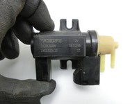 Volvo XC60 156 13-17 2,4 140KW Druckregler Turbolader Magnetventil Volvo XC60 156 13-17 23.11.2016 31293964... Vorschau 2