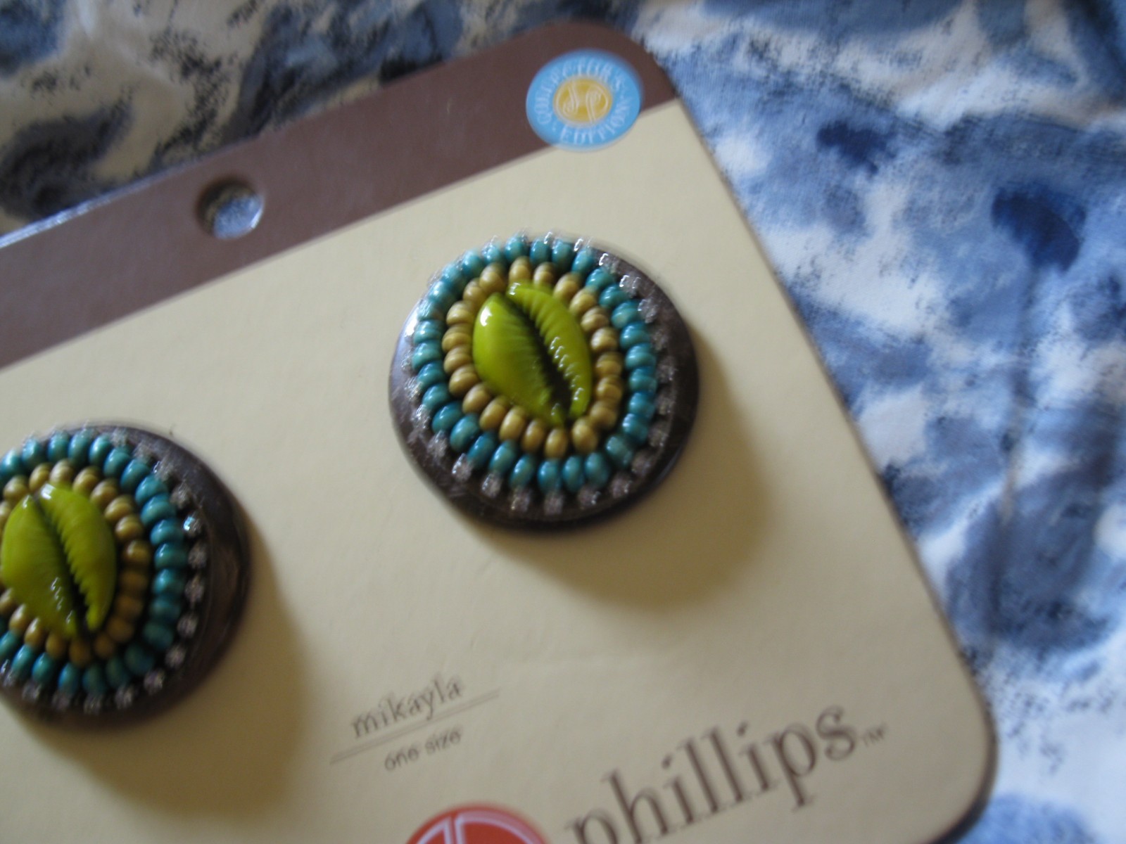 Lindsay Phillips Pair of Mikayla Shoe Snaps Rare & Cute! Last One!  NIP