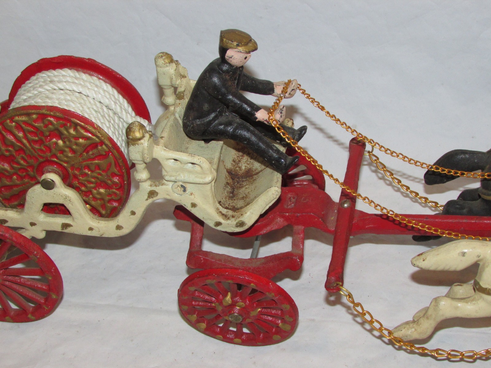 Vintage Cast Iron Twin Horse Drawn Fire Wagon With 2 Firemen 10 Pounds 20