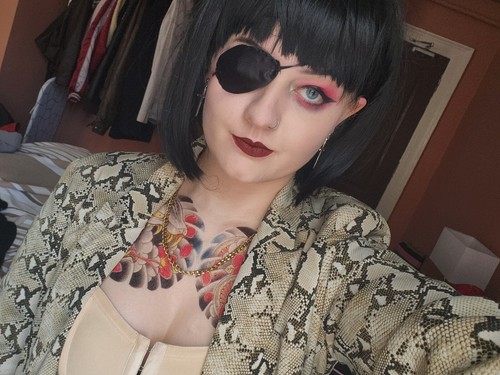 Zdjęcia przedmiotu od zweryfikowanego kupującego