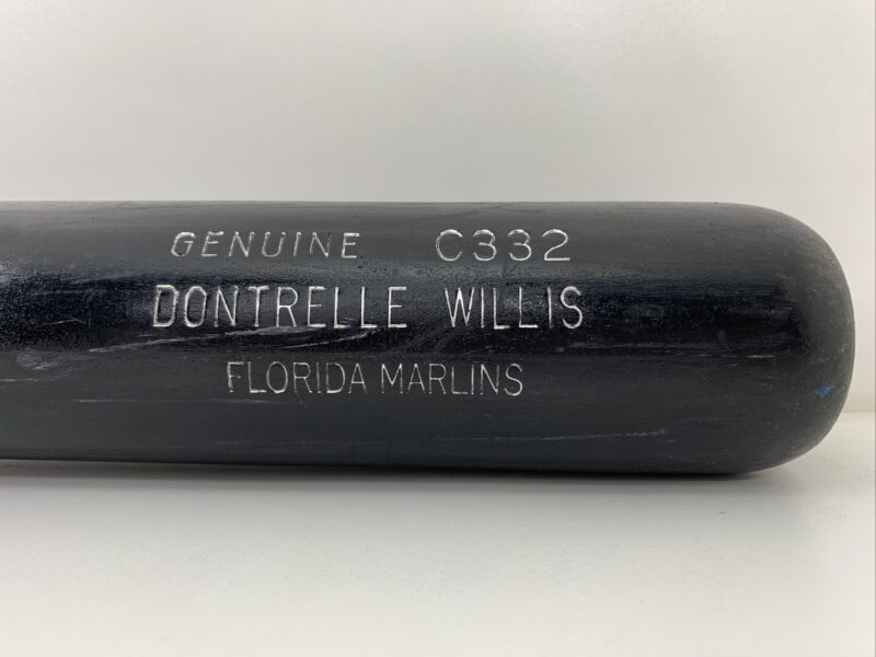 Florida Marlins Dontrelle Willis Game Used Bat Loa 