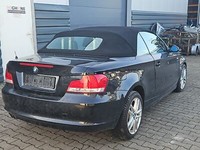 BMW 1er E88 125I 07-11 Cabrio Laderaumabdeckung Trennung zu Verdeckkasten BMW 1er E88 125I 07-11 26.10.2007 7181953... Vorschau 11