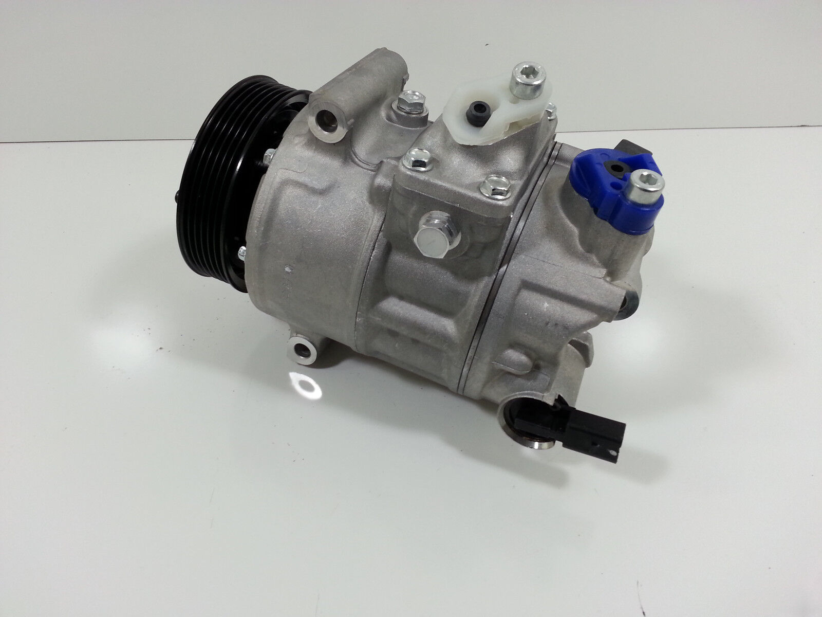 Sigma JP A/C Compressor HFC134a for 2006-11 Volkswagen 2006 Sigma JP A/C Compressor HFC134a for 2006-11 Volkswagen 2006
