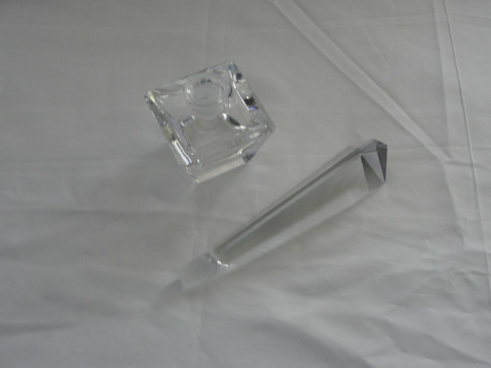 VINTAGE ART DECO LEAD CRYSTAL PERFUME BOTTLE AND STOPPER  BEAUTIFUL!!