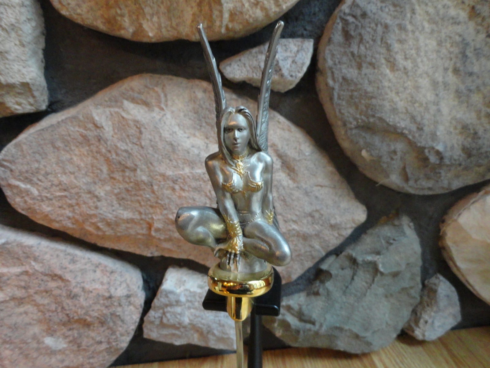 The Winged Temptress - Art Knife / Dagger - Boris Vallejo - Noble Collection