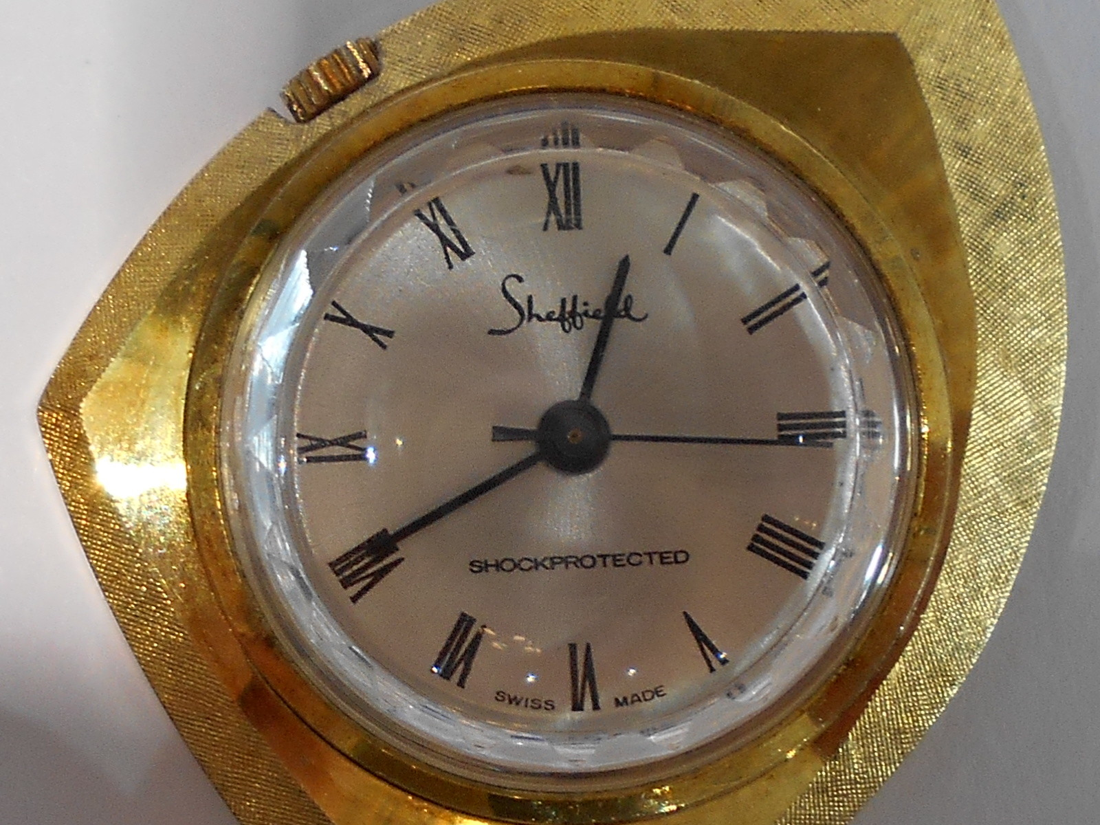 VINTAGE SHEFFIELD SWISS MADE SHOCKPROTECTED PENDANT WATCH