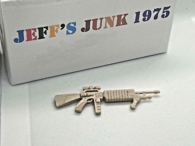 1992 1993 Video Command - Apache figure - Toy Island white rifle gun only