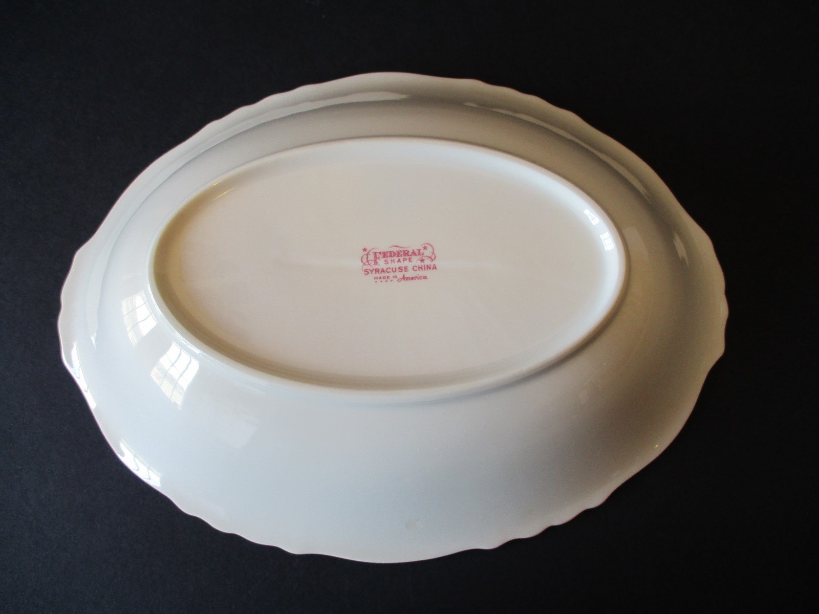 Syracuse Suzanne Oval Serving Bowl 10 3/4