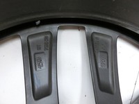 Tesla Model S Palladium 21-25 1x Felge Alufelge 5X120 10.5X21Zoll ET45 Tesla Model S Palladium 21-25 30.07.2024... Vorschau 7