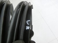 Ssangyong Korando C300 19-24 Dichtung für Rahmen Tür Rechts Vorne Ssangyong Korando C300 19-24 01.01.2019 gebraucht Vorschau 5
