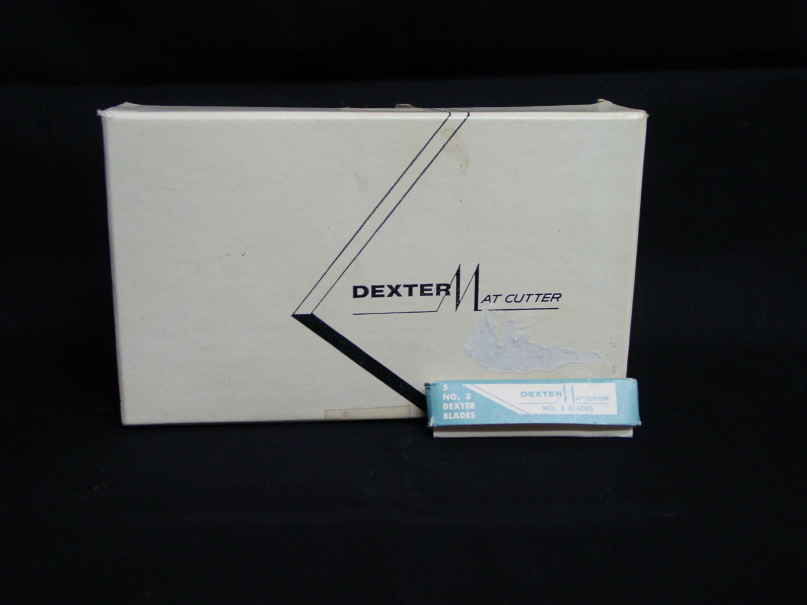 DEXTER MAT CUTTER - BOX - INSTRUCTION MANUAL - #3 BLADES