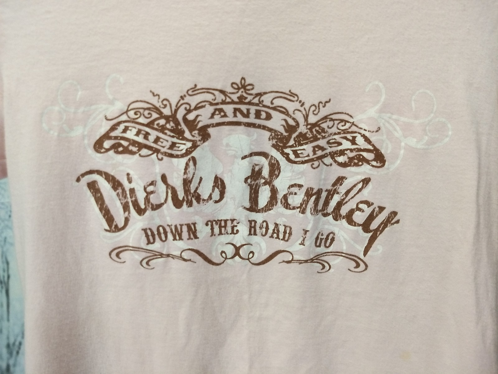 Dierks Bentley Down the Road I Go Free & Easy Women's Medium Pink T-Shirt