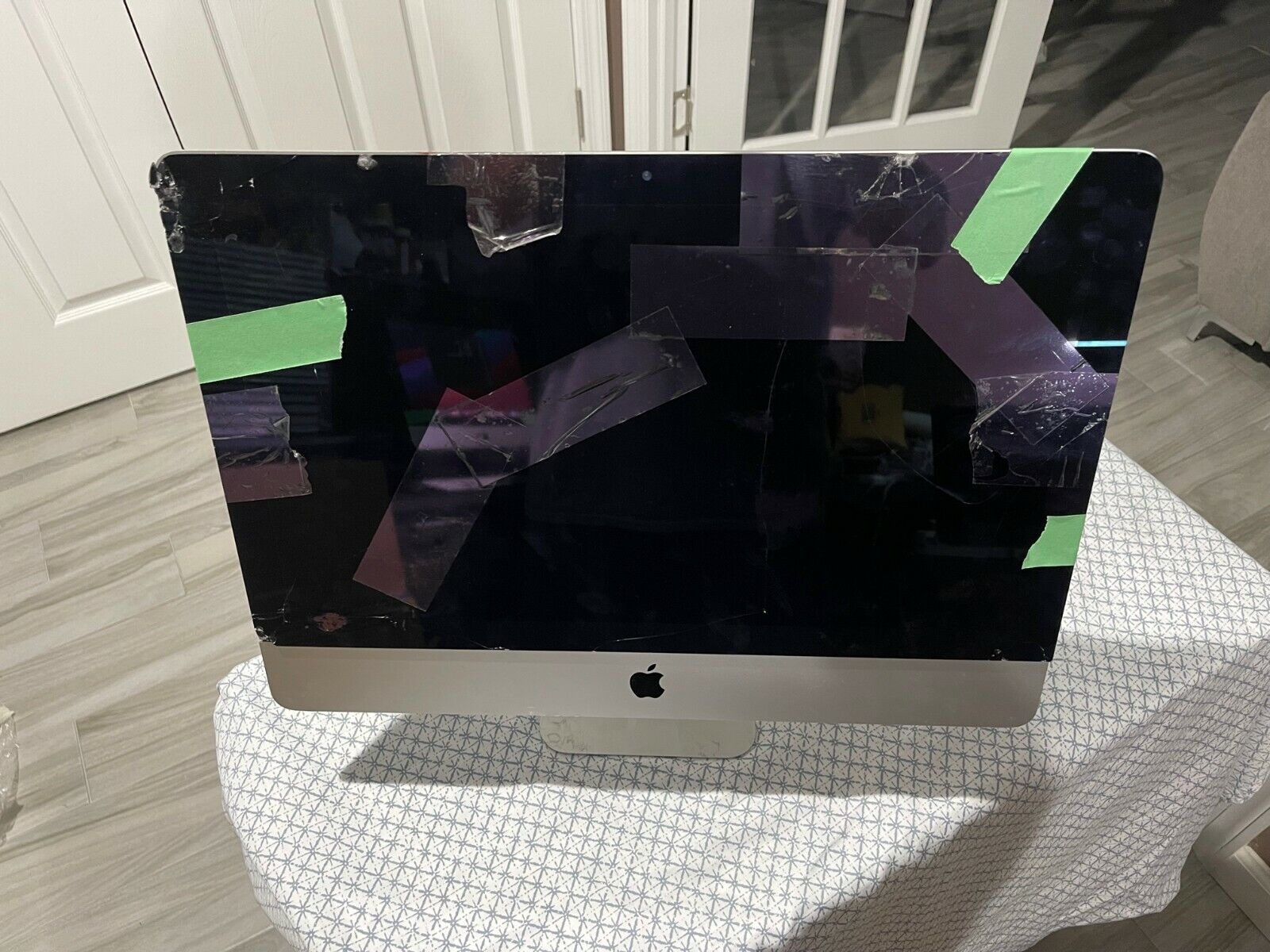 Apple iMac 21.5 Apple iMac 21.5