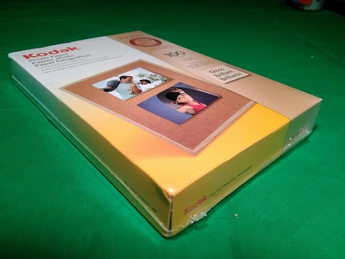 Kodak 4 x 6 Gloss Photo Paper Sealed 100 sheets
