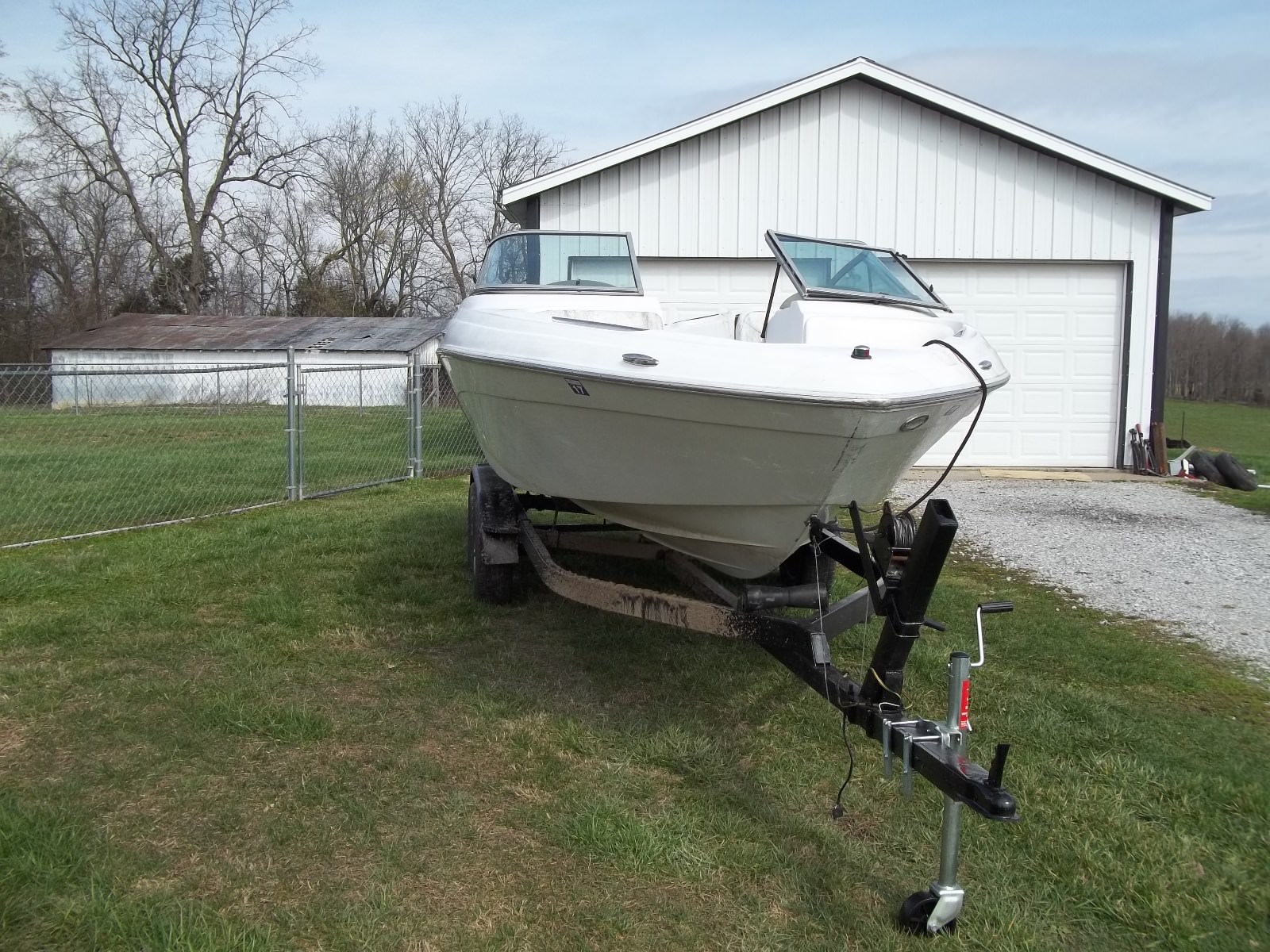 2010 Four WInns 190 Horizon