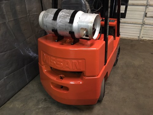 Nissan forklift  4700 lb lift  LP
