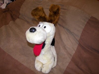 Vintage 1983 Odie - 14