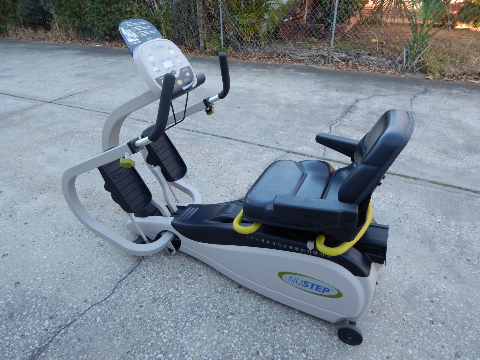 Эллиптический тренажер Tunturi Platinum Crosstrainer
