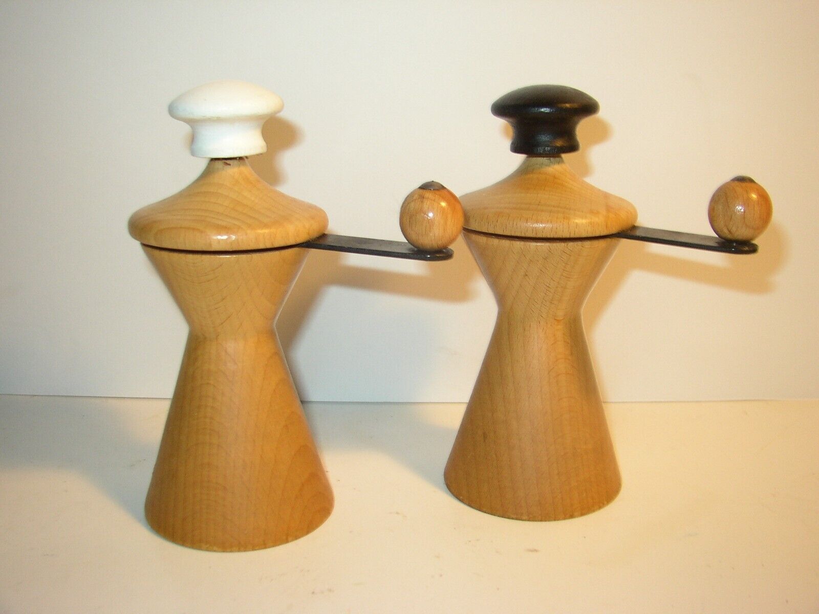 RARE PEUGEOT Freres Lion Pepper Mill & Salt Grinder Set Made