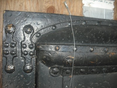 ANTIQUE HEAVY CAST IRON FIREPLACE SURROUND DECORATIVE 30