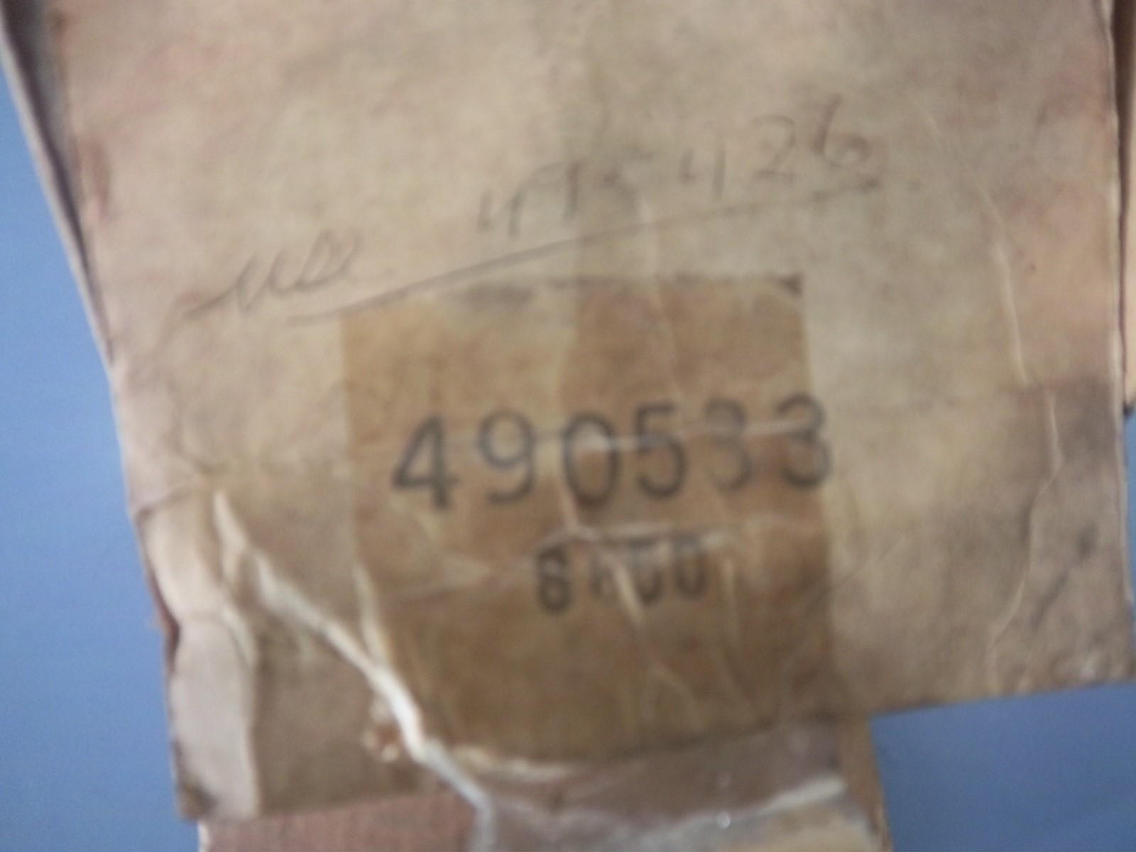 Briggs & Stratton 490533 Carburetor 498298 692784 495951 495426 Genuine OEM NEW