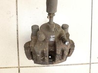BMW E87 118d 07-11 LCI 2,0d 105KW Bremssattel Bremszange Hinten Links BMW E87 118d 07-11 LCI 21.11.2007... Vorschau 2