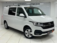 2024 Volkswagen Transporter 2.0 TDI T32 Highline Kombi DSG FWD SWB Euro 6 (s/s) 