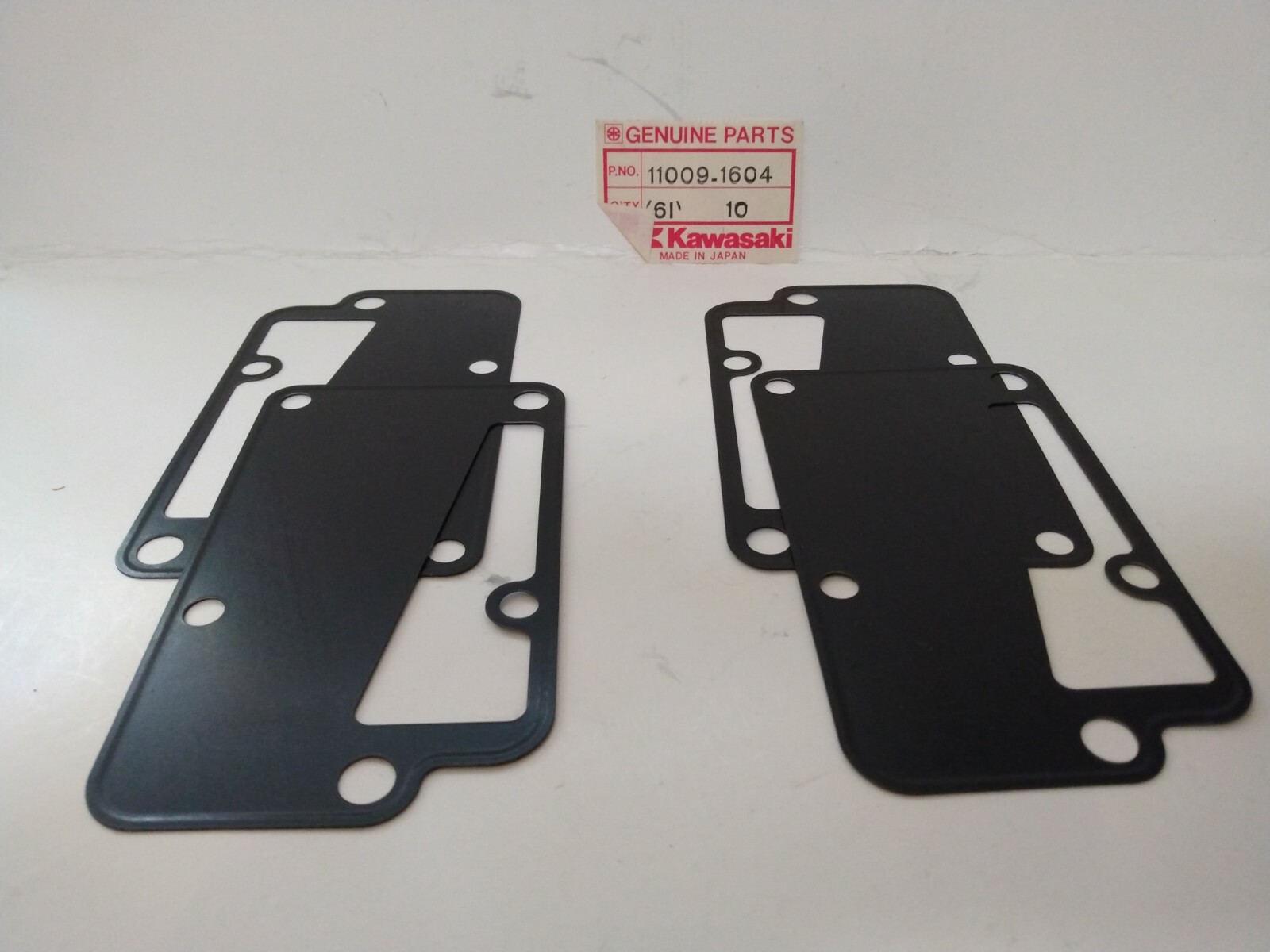 けぐ@ FOUR (4) NOS 1987 1988 1990 ZX750 Ninja BREATHER COVER