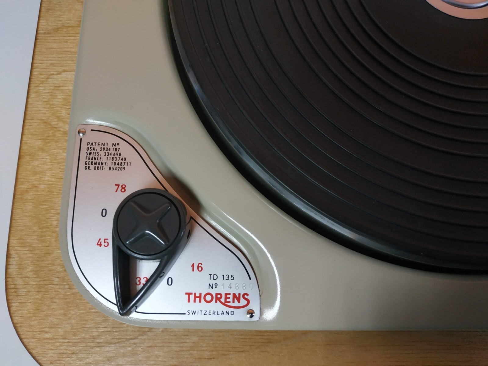 Thorenz TD-135 Turntable! Refurbished!! New Beech Wood Plinth