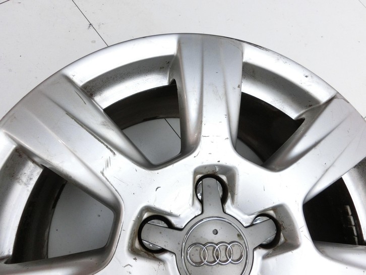 Audi A4 8K B8 08-11 1x Felge Alufelge 5X112 7.5X16Zoll ET45 Audi A4 8K B8 08-11 04.04.2009 8K0601025A gebraucht Vorschau 4