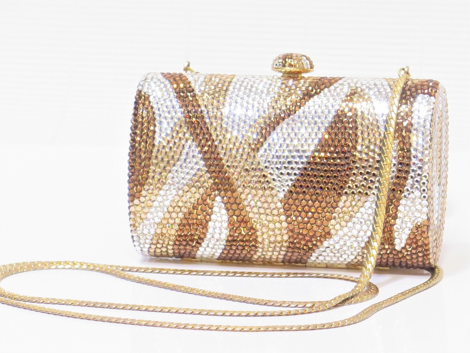 $_57.JPG?set_id=880000500F