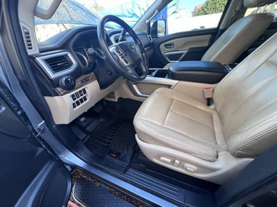 image 4 of interior