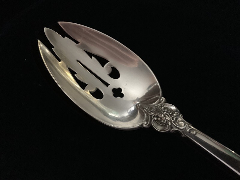 専用ウォレス(wallace) sterling刻彫金カトラリー　18本197g Wallace Sterling Silver Flatware, Grand Baroque, Slotted