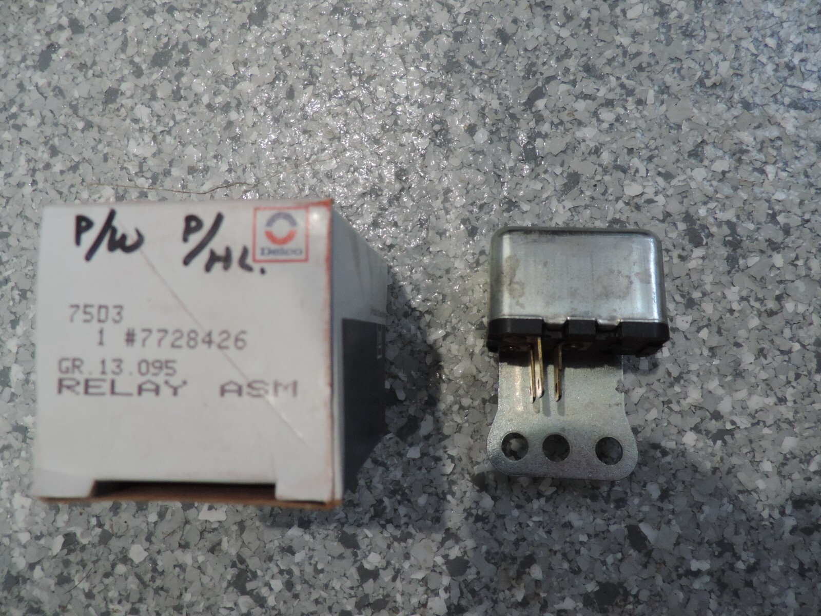 64-67 C2 Corvette Headlamp Motor Actuator Relay - GM