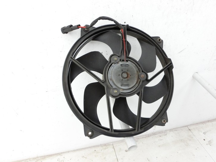 Peugeot 307 CC 03-05 2,0 100KW Lüfter Ventilator f. Kühler Peugeot 307 CC 03-05 21.05.2004 1253A9 gebraucht Vorschau 4