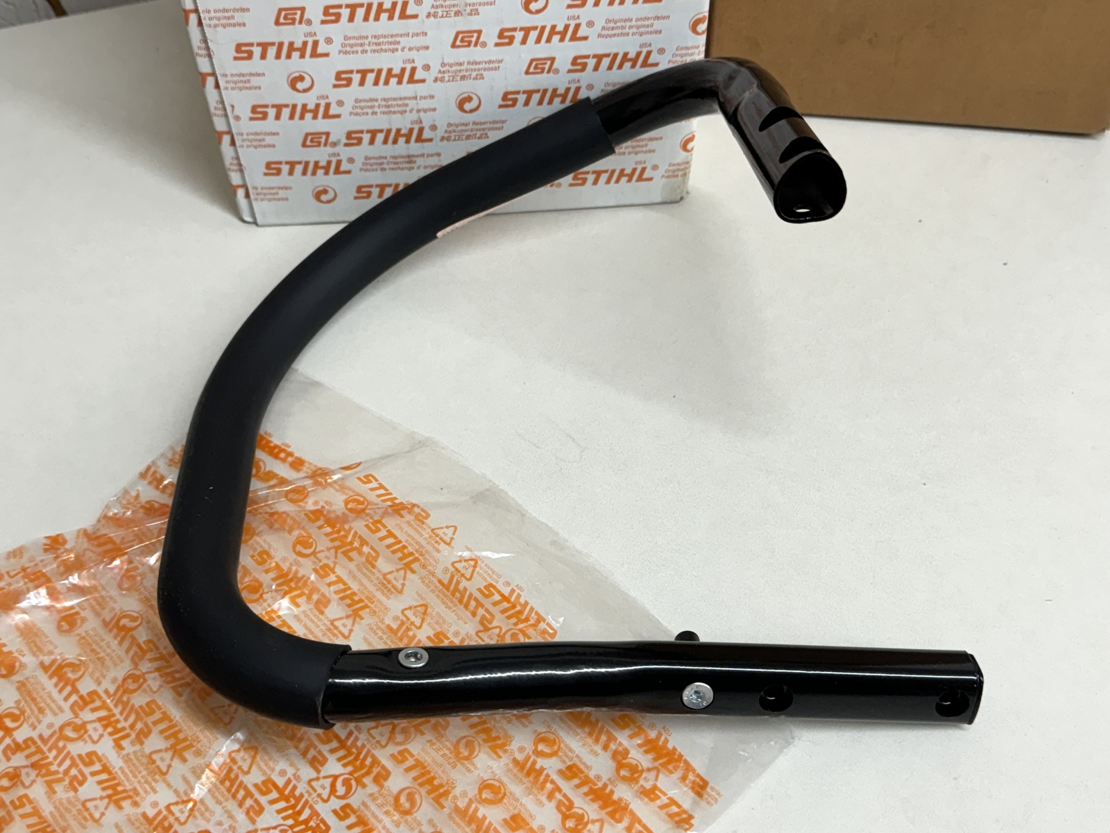 STIHL OEM HANDLEBAR 1147 790 1700 MS500i MS500i-Z MS 500 I GENUINE - Picture 2 of 3