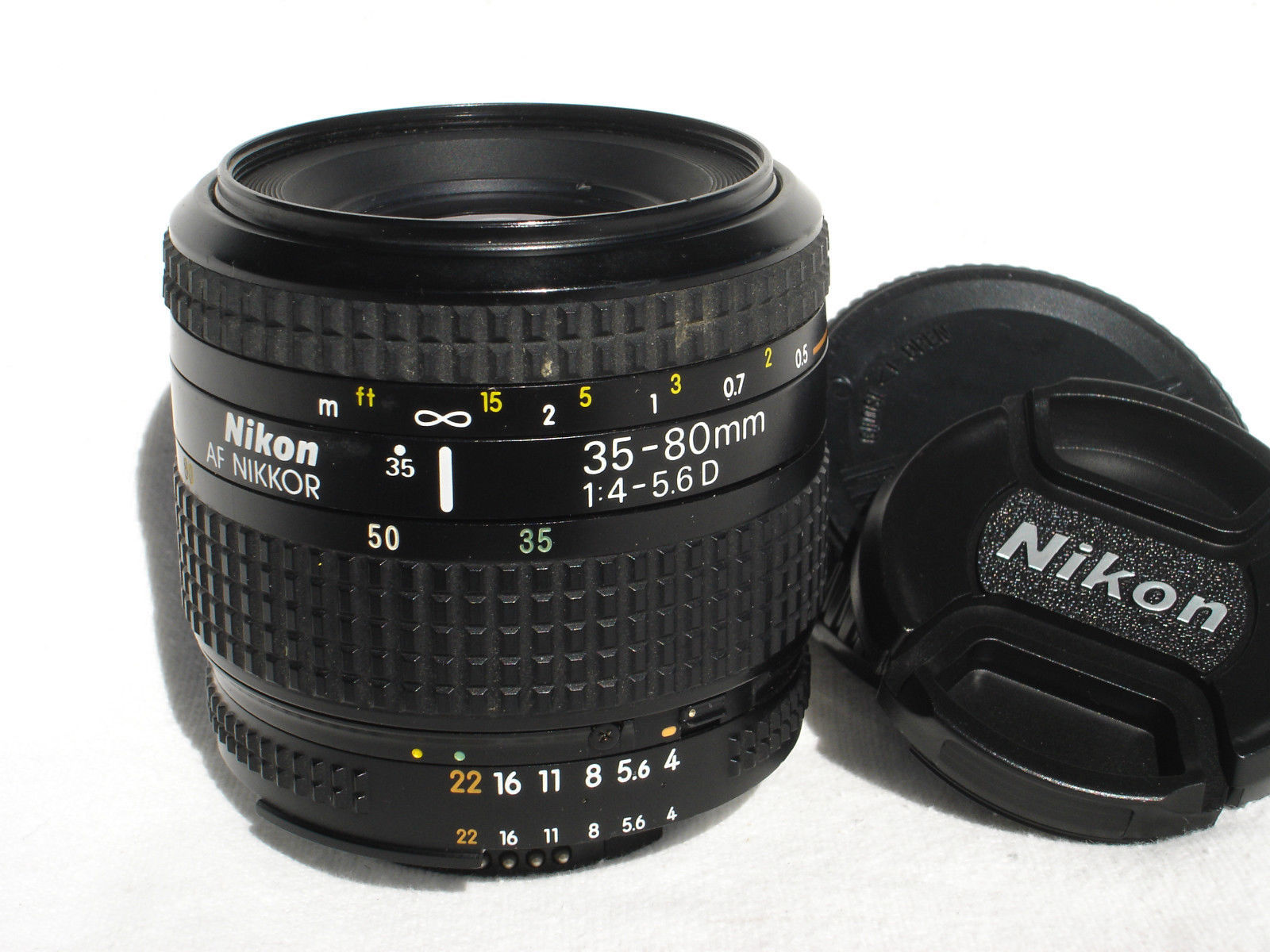 Nikon AF-D Auto Camera Lens