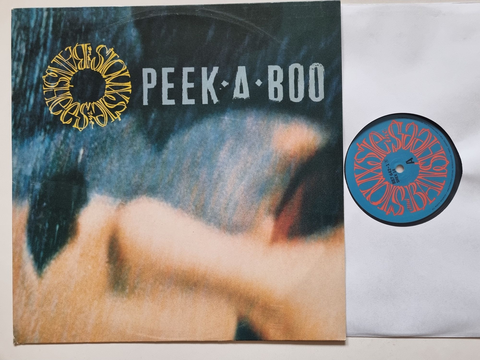 １２' Siouxsie & The Banshees PEEK A BOO Peek-a-Boo (Siouxsie and the Banshees song) - Wikipedia