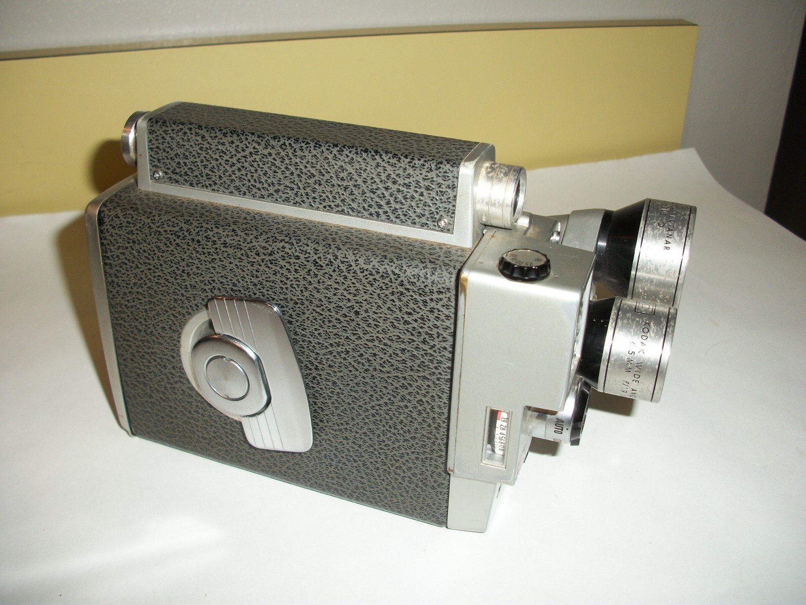 Kodak Cine Automatic 8mm Turret f/1.9 Movie Camera 138